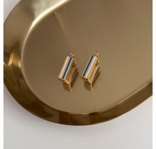 Правоъгълни обеци с детайл