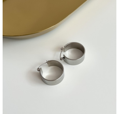 Широки с плоска плоча халки