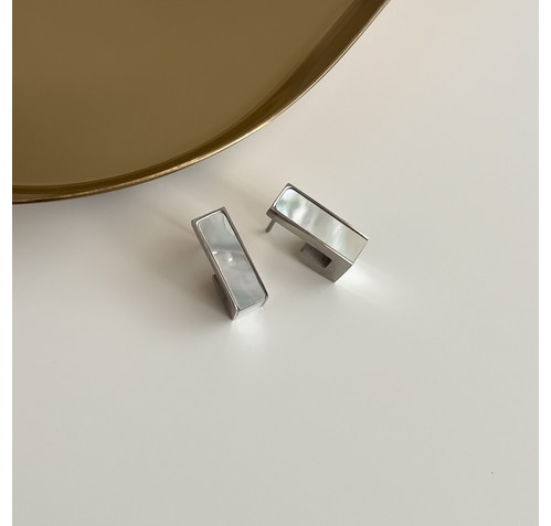 Сребърни обеци с бял седеф